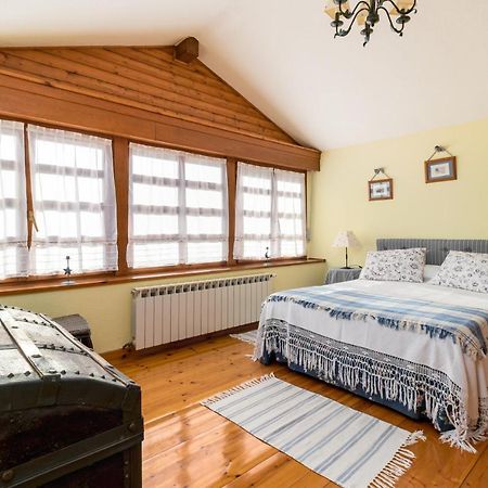 Exclusivo Chalet En ポテス エクステリア 写真
