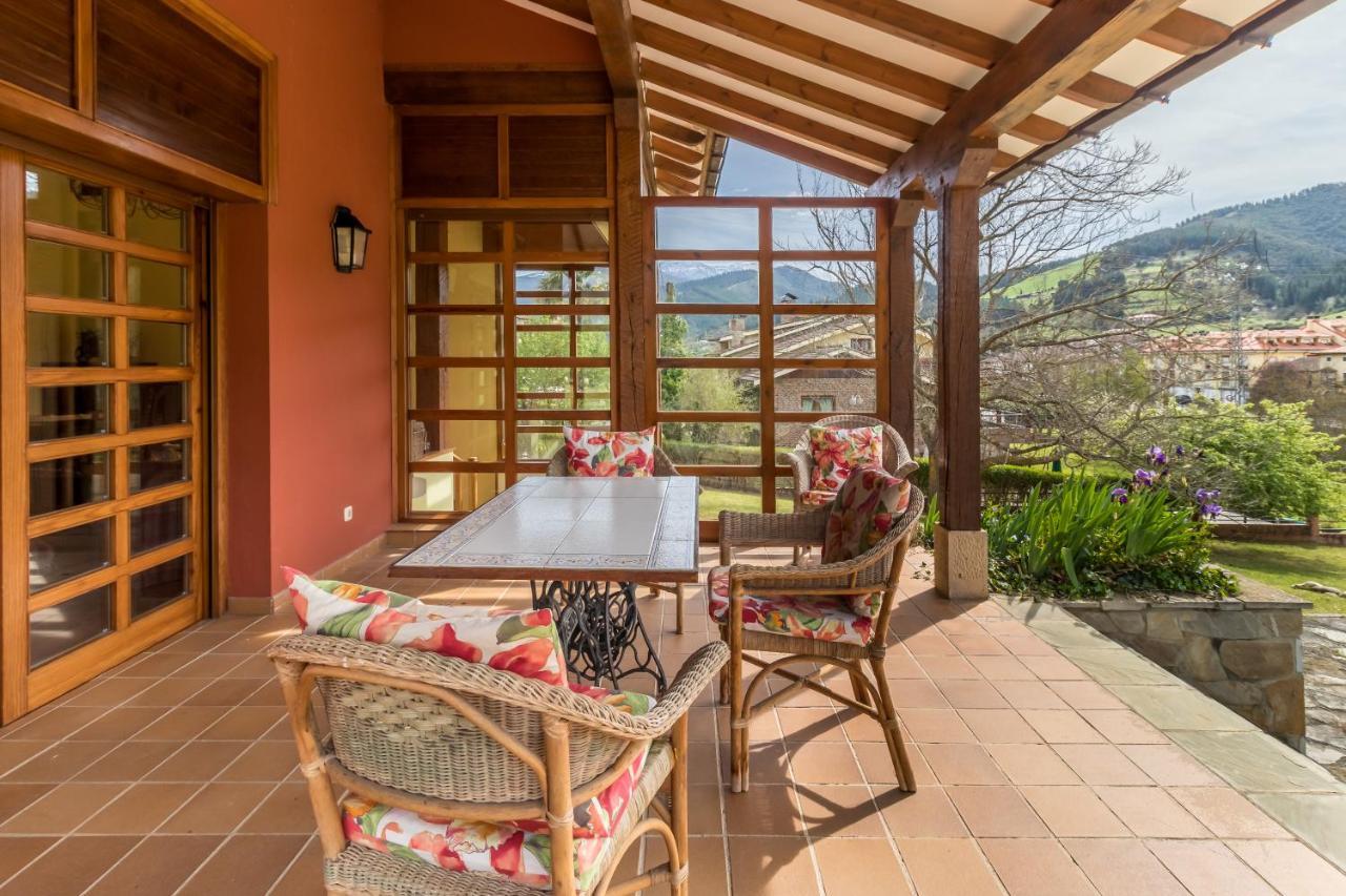 Exclusivo Chalet En ポテス エクステリア 写真