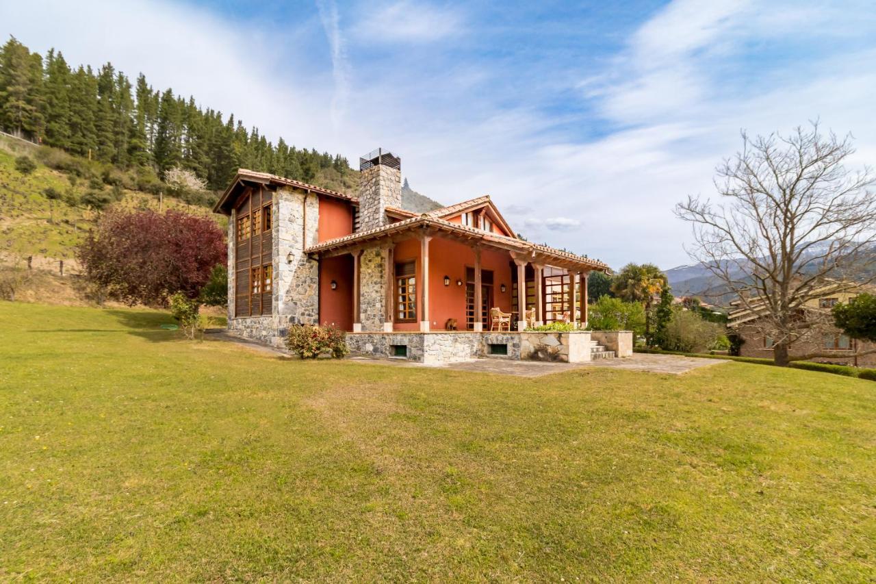Exclusivo Chalet En ポテス エクステリア 写真